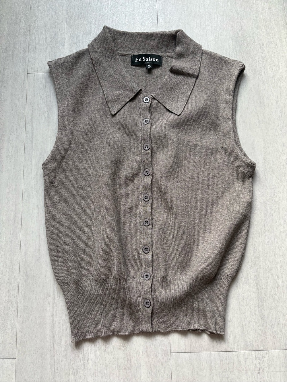 En Saison Sleeveless Button-Up Polo Sweater Top